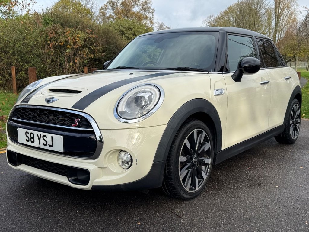Used MINI Hatch 2017 for sale - 76632361: Photo 4