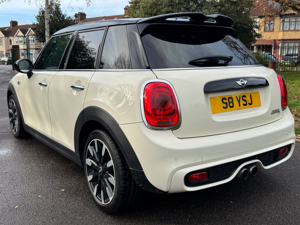 Used MINI Hatch 2017 for sale - 76632361: Photo 6