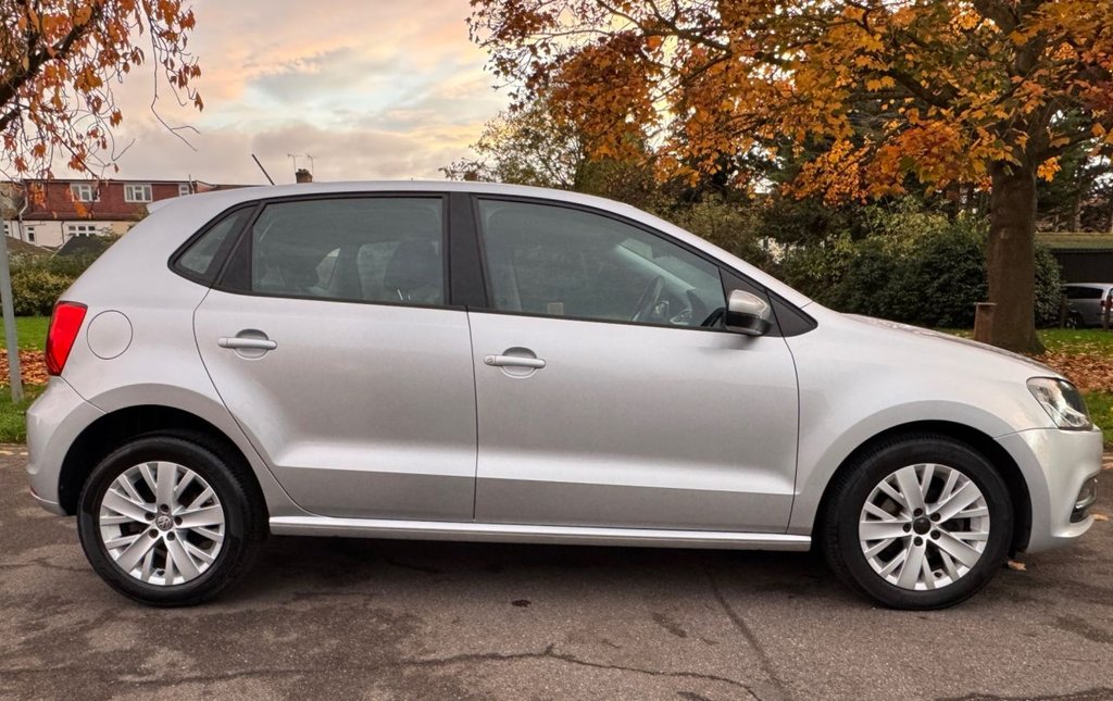 Used Volkswagen Polo 2015 for sale - 76496592: Photo 10