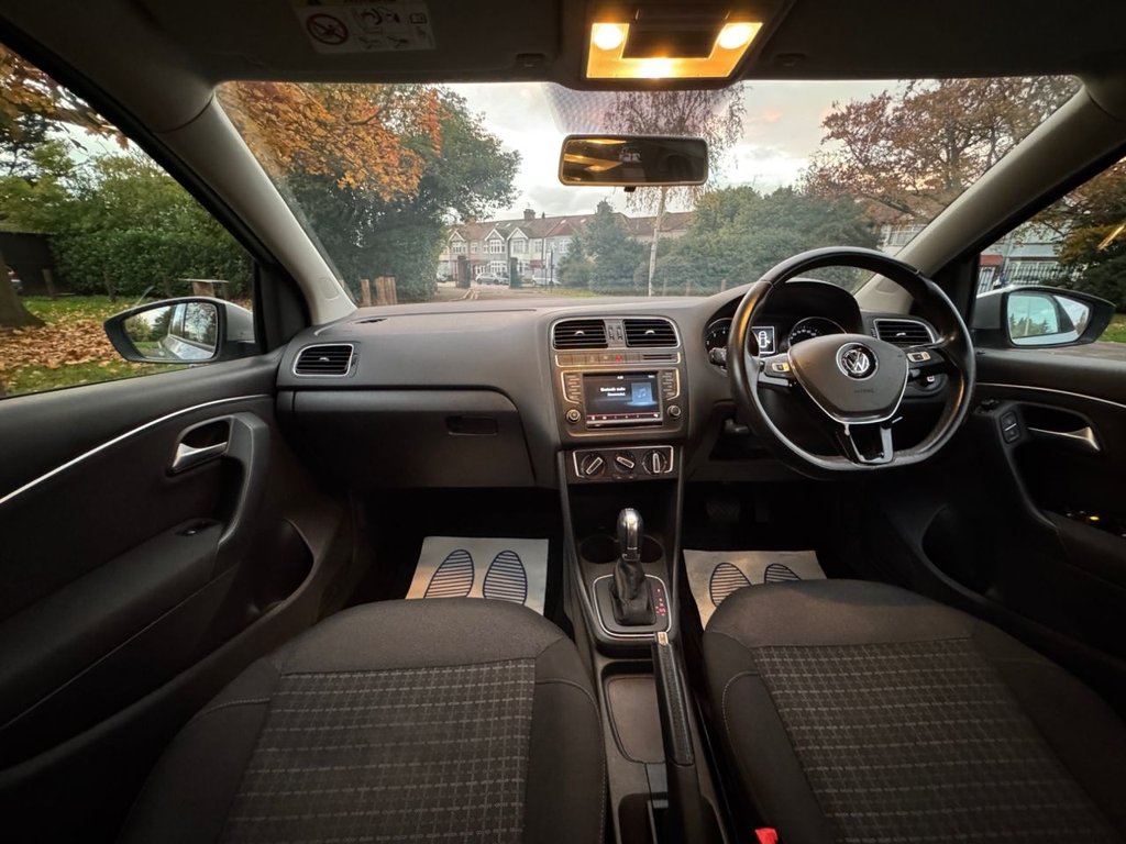 Used Volkswagen Polo 2015 for sale - 76496592: Photo 33