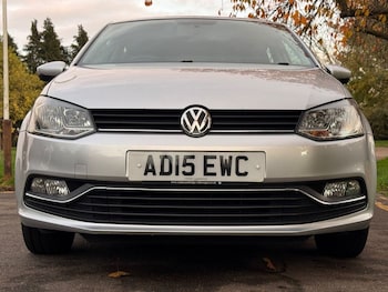Used Volkswagen Polo 2015 for sale - 76496592: Photo