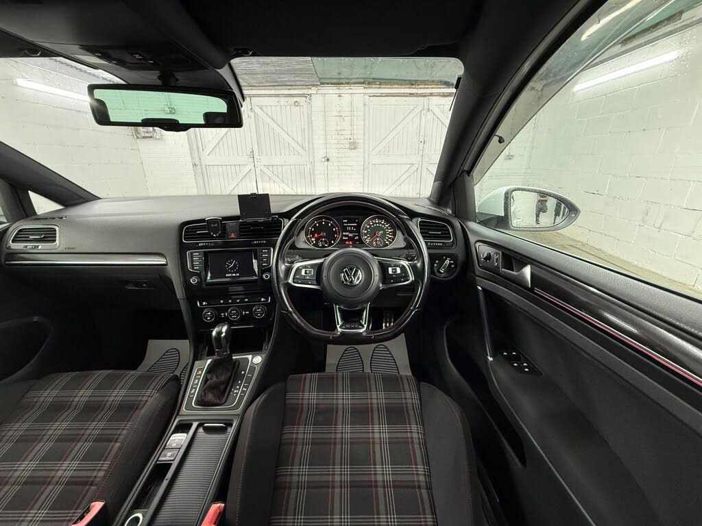 Used Volkswagen Golf 2023 for sale - 76396330: Photo 14