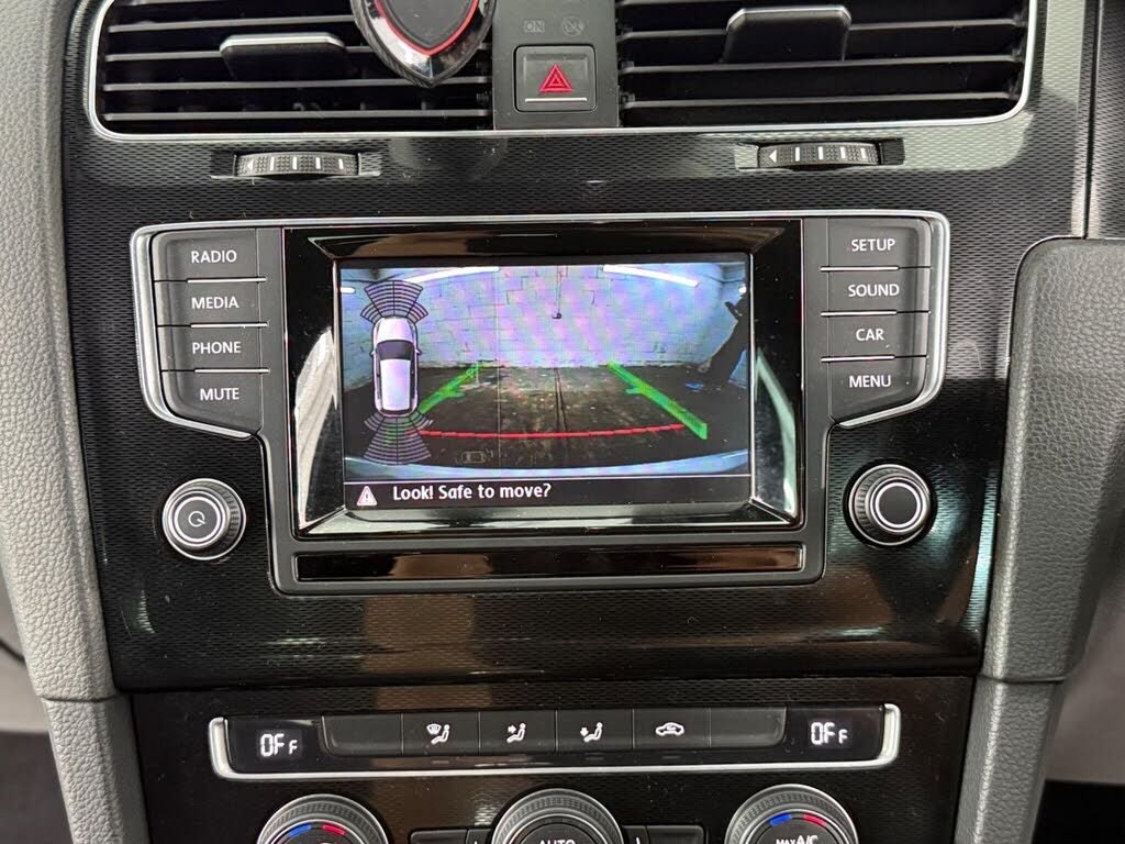 Used Volkswagen Golf 2023 for sale - 76396330: Photo 15