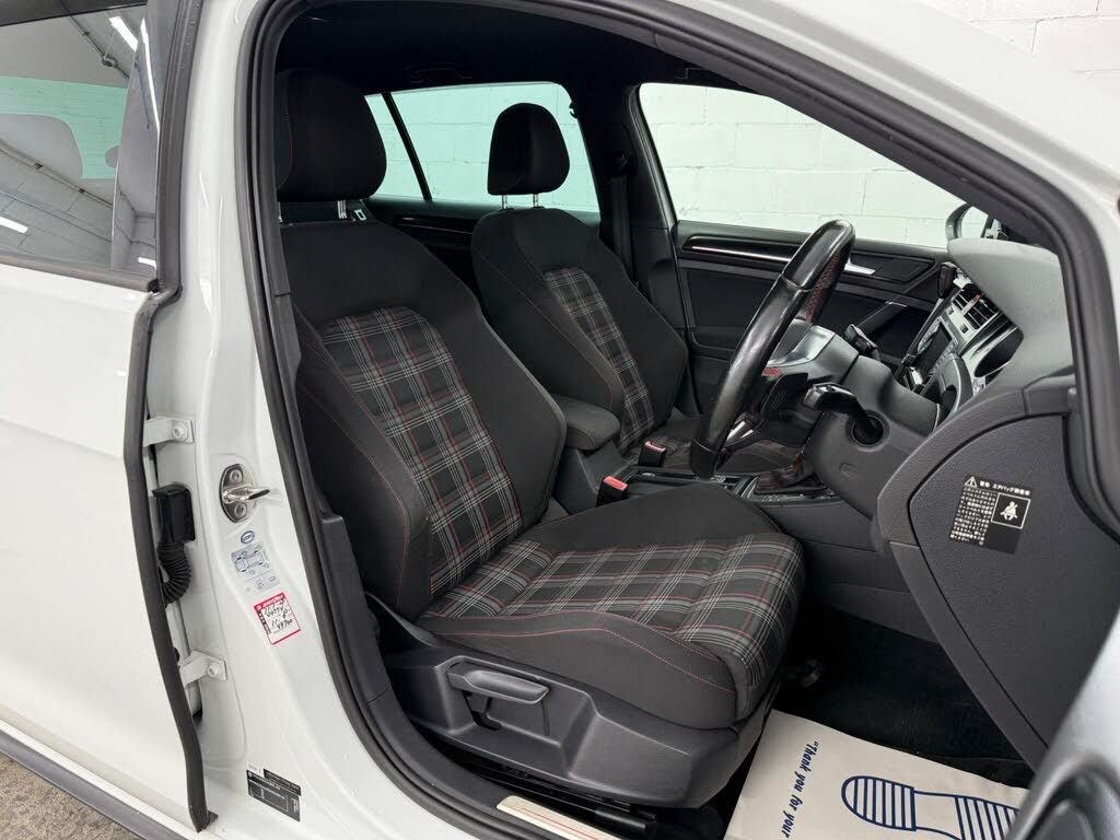 Used Volkswagen Golf 2023 for sale - 76396330: Photo 16