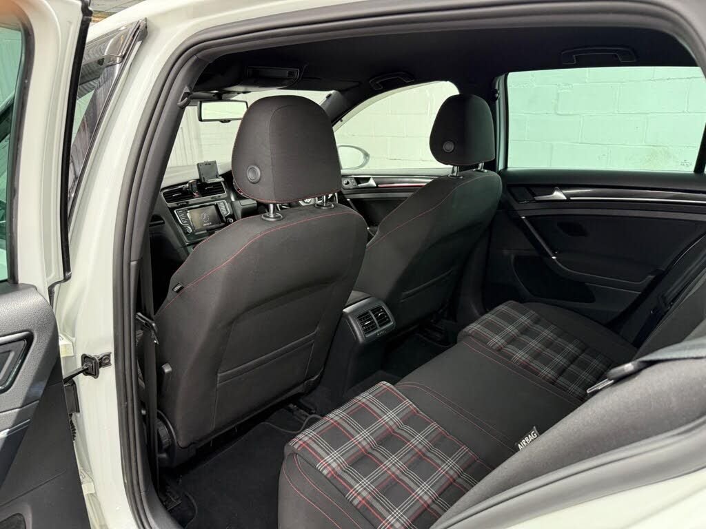 Used Volkswagen Golf 2023 for sale - 76396330: Photo 18