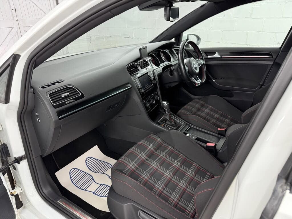 Used Volkswagen Golf 2023 for sale - 76396330: Photo 28