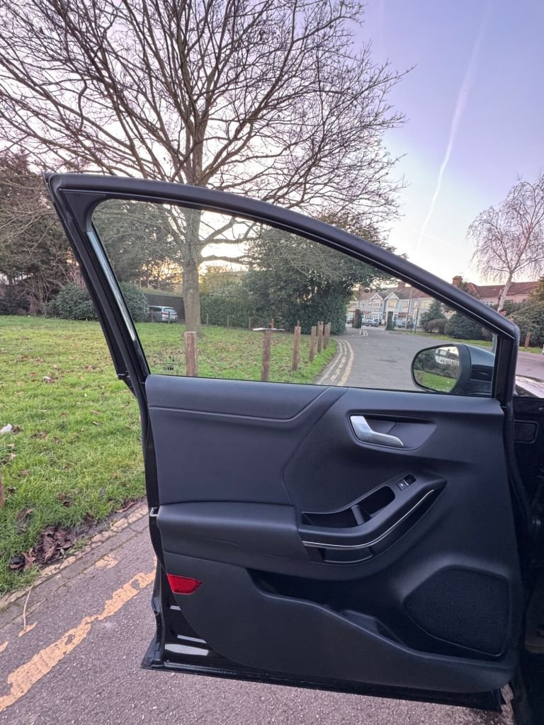 Used Ford Puma 2020 for sale - 77080449: Photo 17