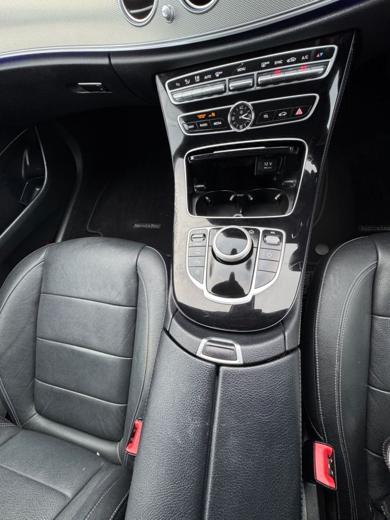 Used Mercedes-Benz E Class 2017 for sale - 77342009: Photo 32