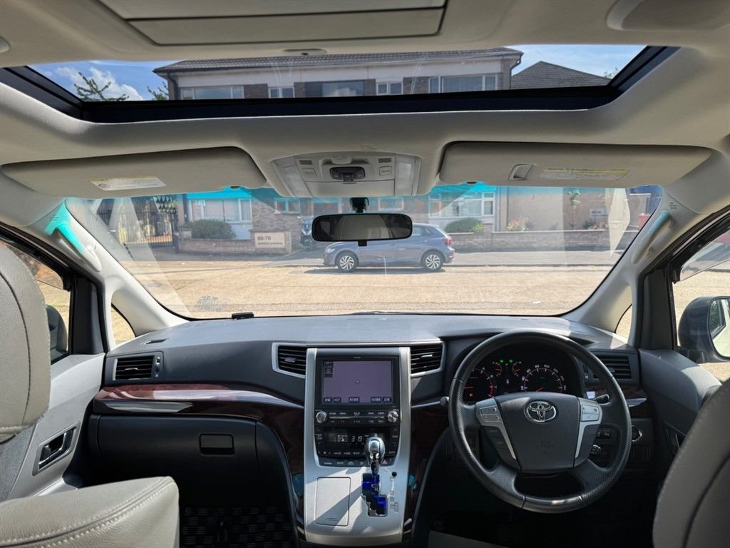 Used Toyota Alphard 2025 for sale - 77507704: Photo 14