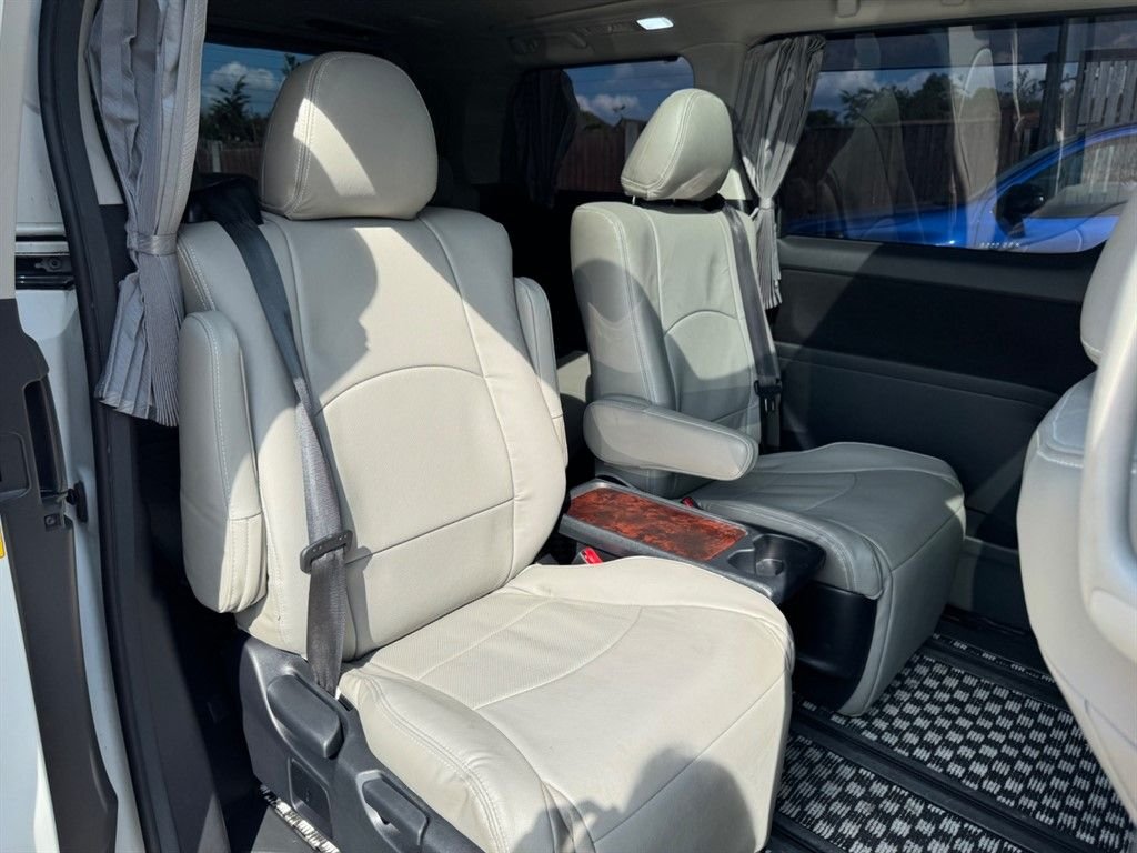 Used Toyota Alphard 2025 for sale - 77507704: Photo 25