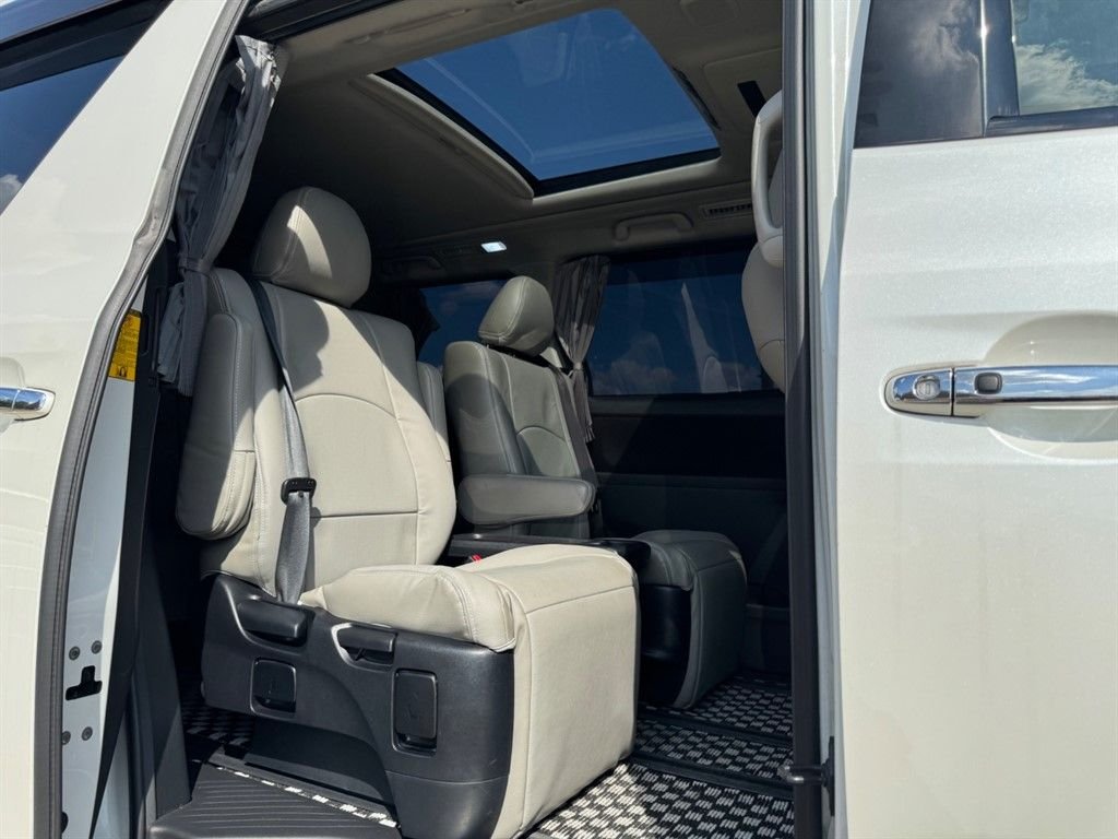 Used Toyota Alphard 2025 for sale - 77507704: Photo 45