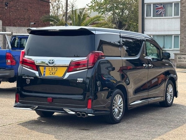 Used Toyota Alphard 2023 for sale - 74916666: Photo 12