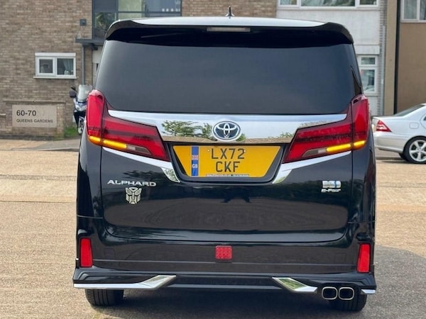 Used Toyota Alphard 2023 for sale - 74916666: Photo 8
