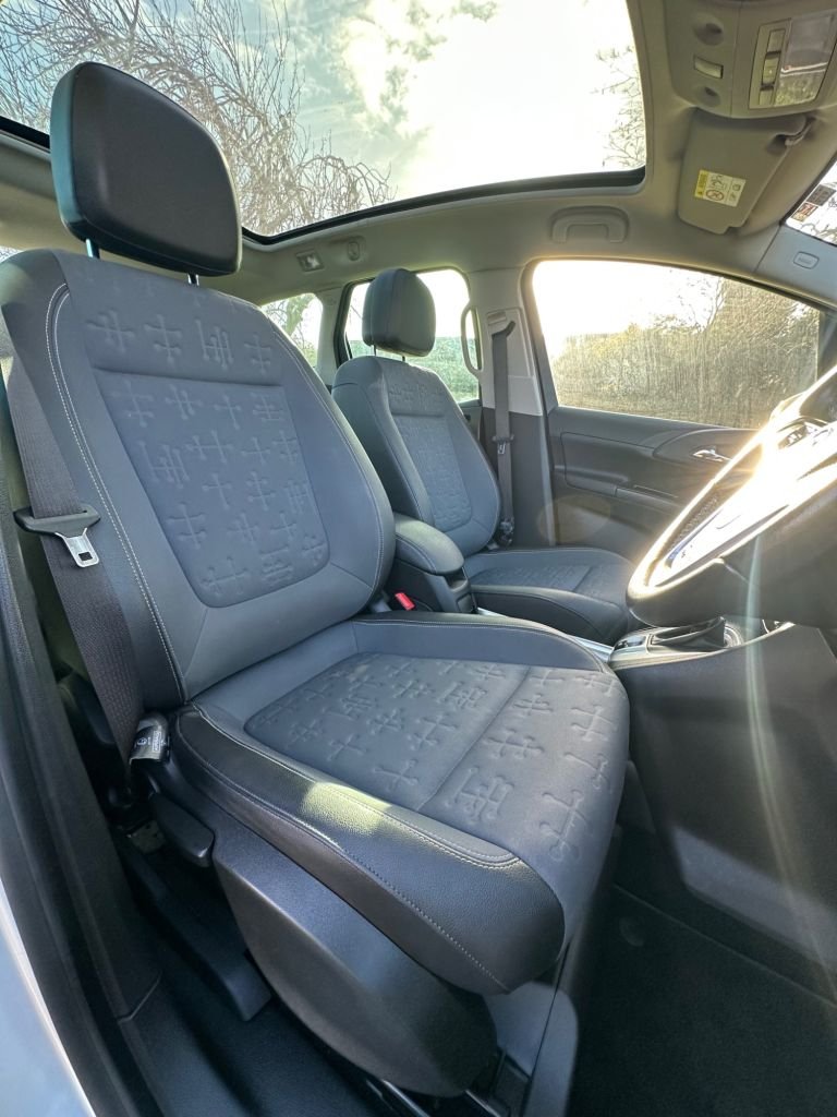 Used Vauxhall Meriva 2015 for sale - 77072768: Photo 10