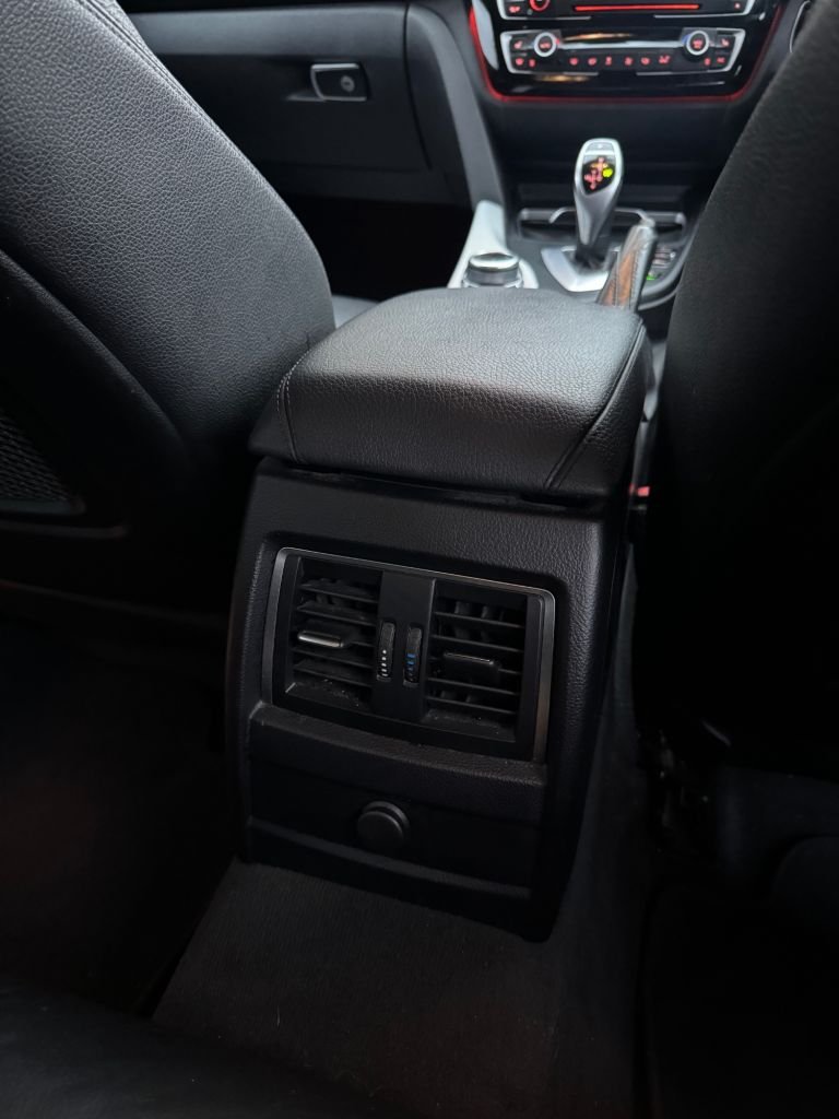 Used BMW 3 Series 2018 for sale - 76510115: Photo 32