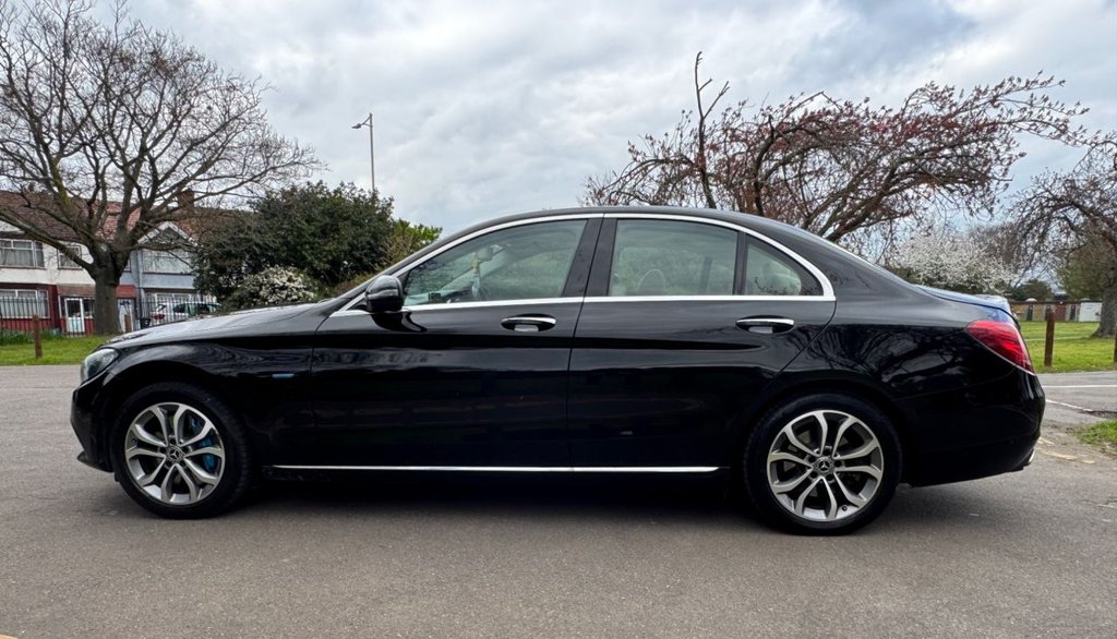 Used Mercedes-Benz C Class 2017 for sale - 78088423: Photo 5