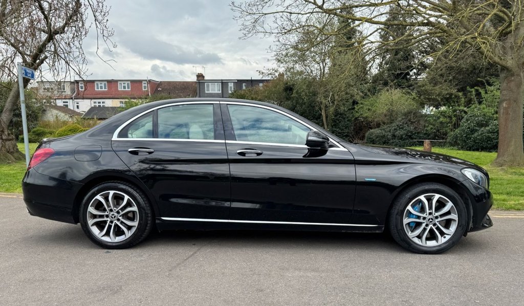 Used Mercedes-Benz C Class 2017 for sale - 78088423: Photo 9