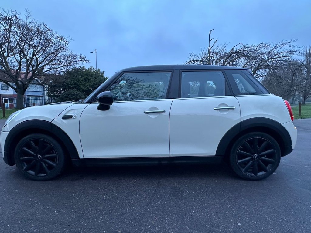 Used MINI Hatch 2018 for sale - 77027402: Photo 6