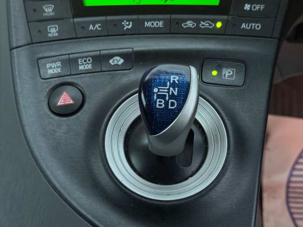 Used Toyota Prius 2010 for sale - 76454651: Photo 26