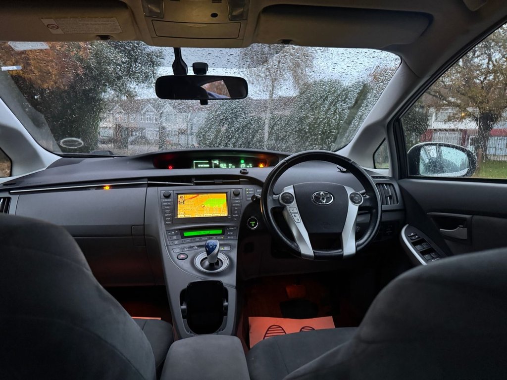 Used Toyota Prius 2010 for sale - 76454651: Photo 35