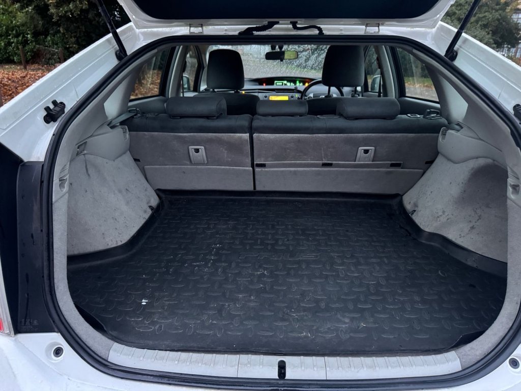 Used Toyota Prius 2010 for sale - 76454651: Photo 36