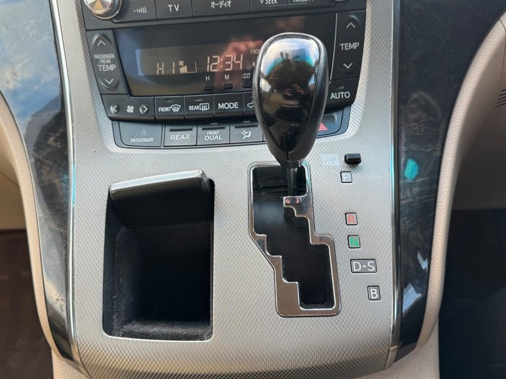 Used Toyota Alphard 2024 for sale - 77464301: Photo 21