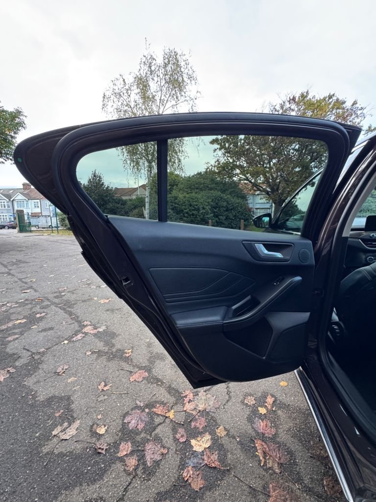Used Ford Focus 2018 for sale - 76356813: Photo 19