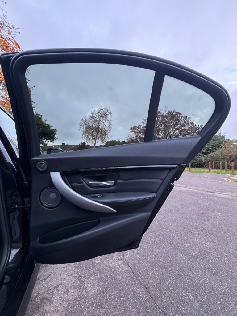 Used BMW 3 Series 2018 for sale - 77990528: Photo 20