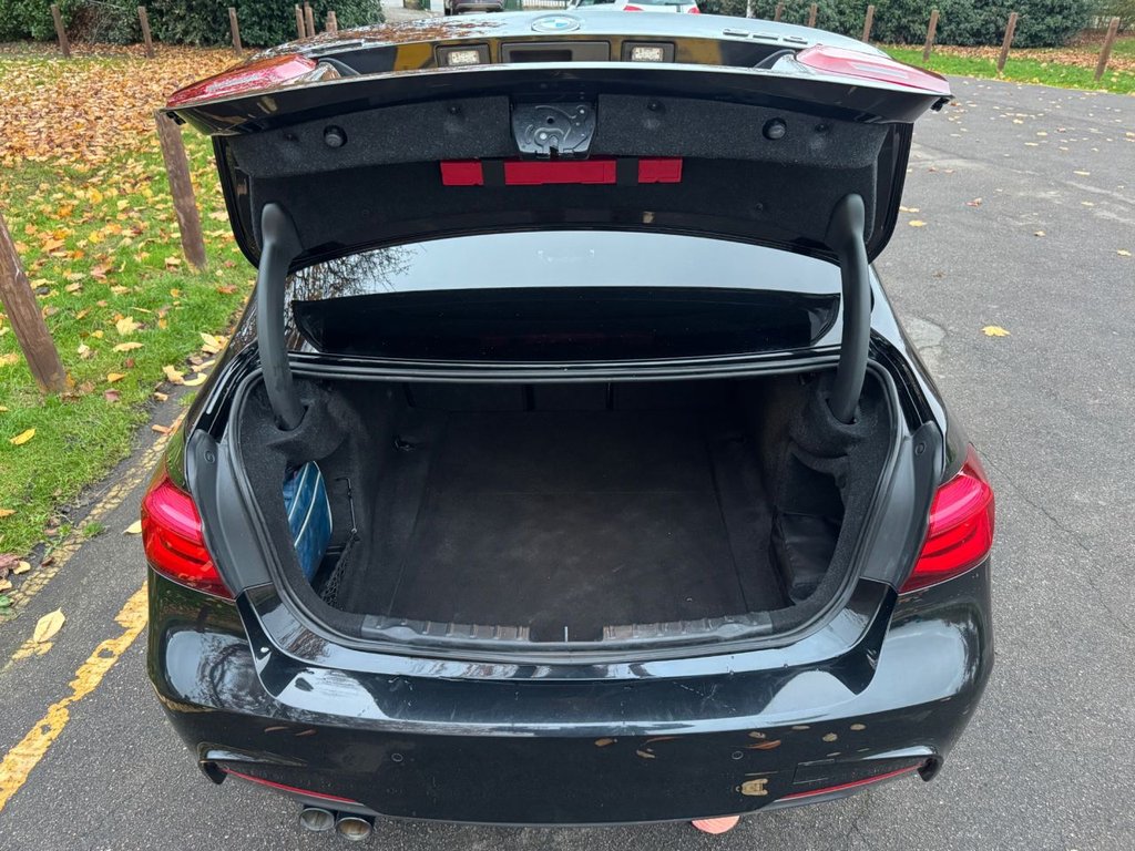 Used BMW 3 Series 2018 for sale - 77990528: Photo 25