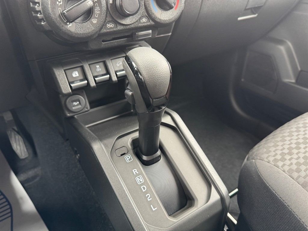 Used Suzuki Jimny 2025 for sale - 77792168: Photo 9