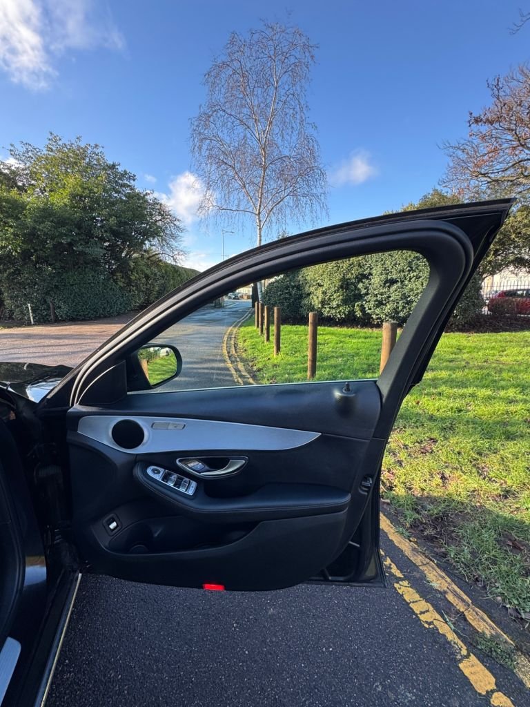 Used Mercedes-Benz C Class 2017 for sale - 77227323: Photo 14