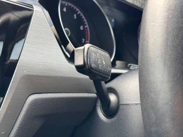 Used Volkswagen Touran 2016 for sale - 75287268: Photo 23