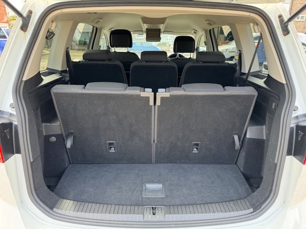 Used Volkswagen Touran 2016 for sale - 75287268: Photo 43