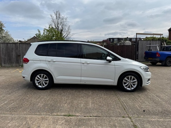 Used Volkswagen Touran 2016 for sale - 75287268: Photo 4