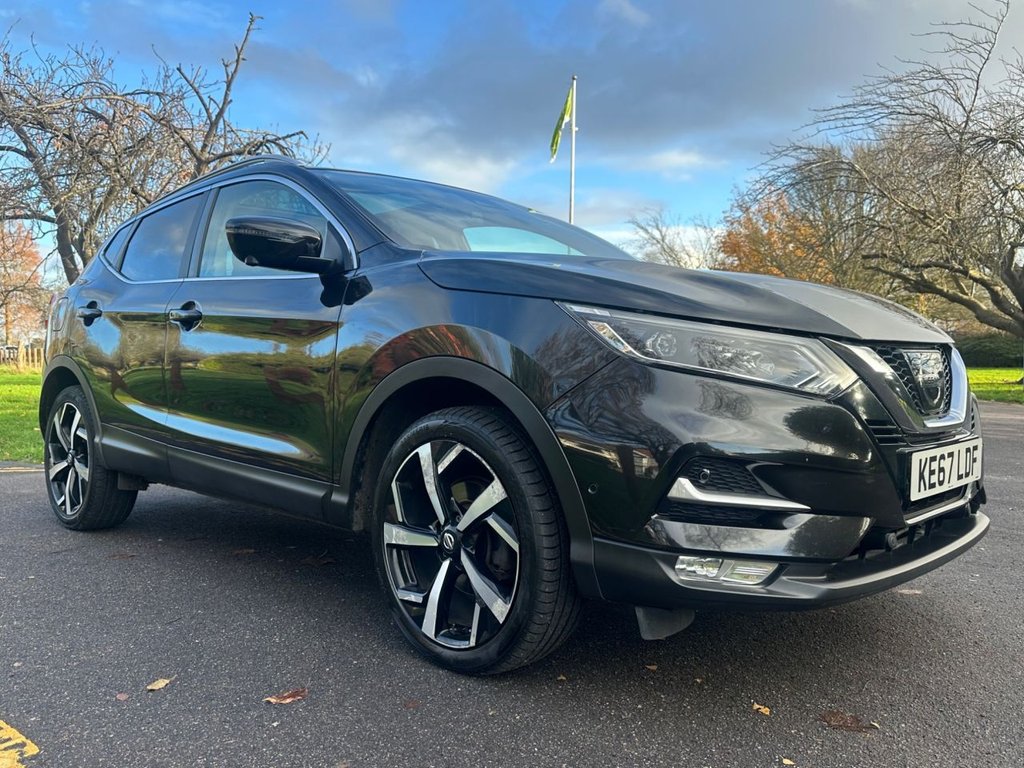 Used Nissan Qashqai 2017 for sale - 76783839: Photo 1
