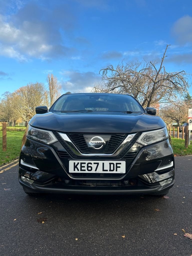 Used Nissan Qashqai 2017 for sale - 76783839: Photo 2