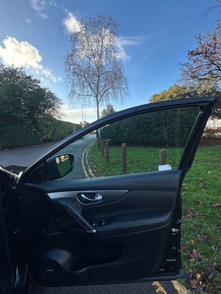 Used Nissan Qashqai 2017 for sale - 76783839: Photo 23