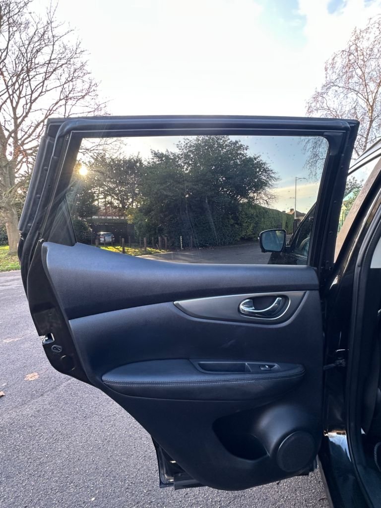 Used Nissan Qashqai 2017 for sale - 76783839: Photo 25