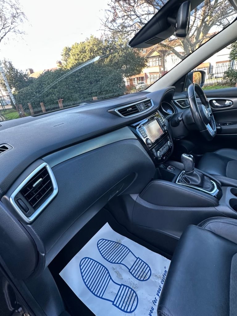 Used Nissan Qashqai 2017 for sale - 76783839: Photo 27