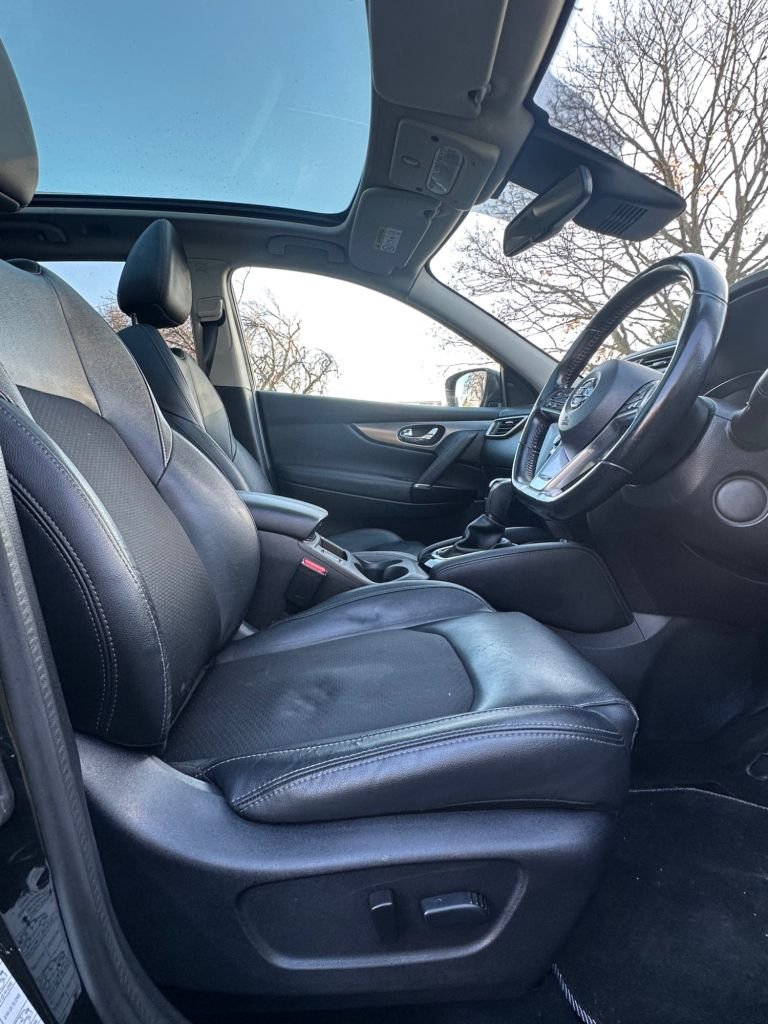 Used Nissan Qashqai 2017 for sale - 76783839: Photo 30