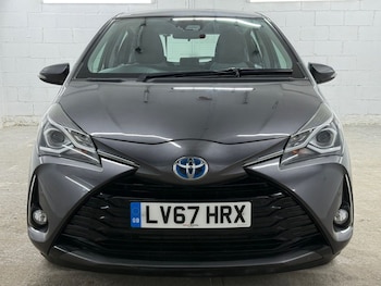Used Toyota Yaris 2017 for sale - 75597129: Photo