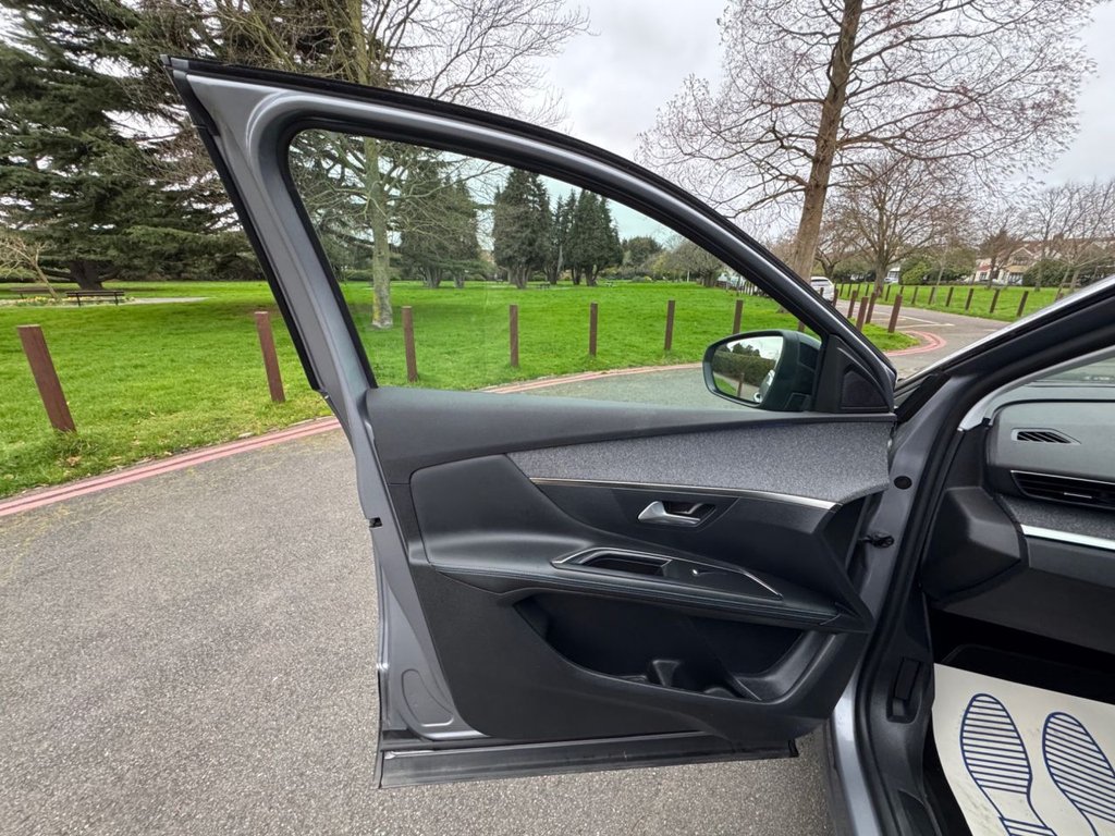 Used Peugeot 3008 2021 for sale - 77850255: Photo 24