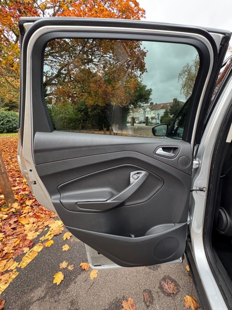 Used Ford Kuga 2013 for sale - 76454643: Photo 18