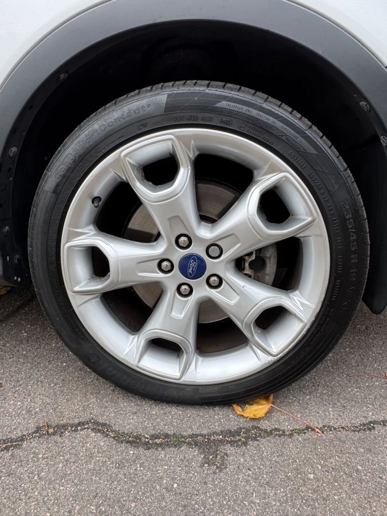 Used Ford Kuga 2013 for sale - 76454643: Photo 21