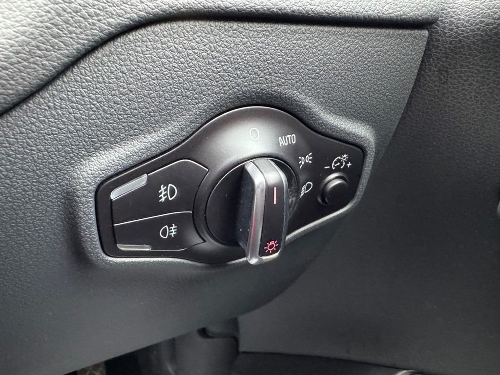 Used Audi Q5 2015 for sale - 77667415: Photo 16