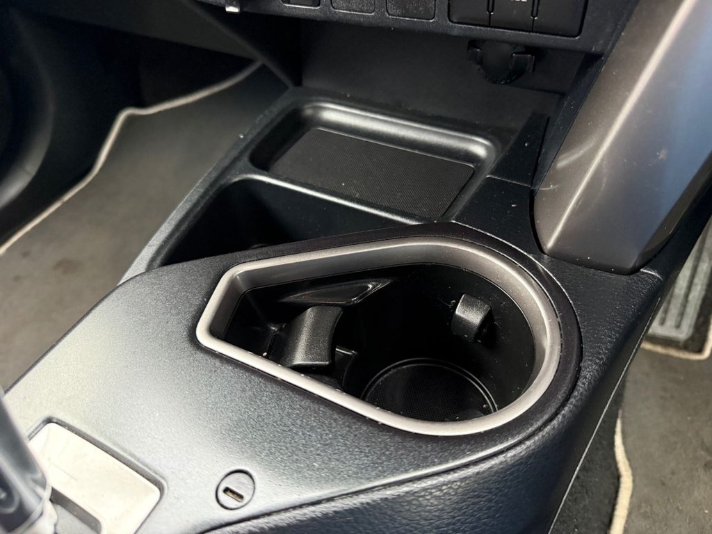 Used Toyota RAV4 2018 for sale - 76868172: Photo 24