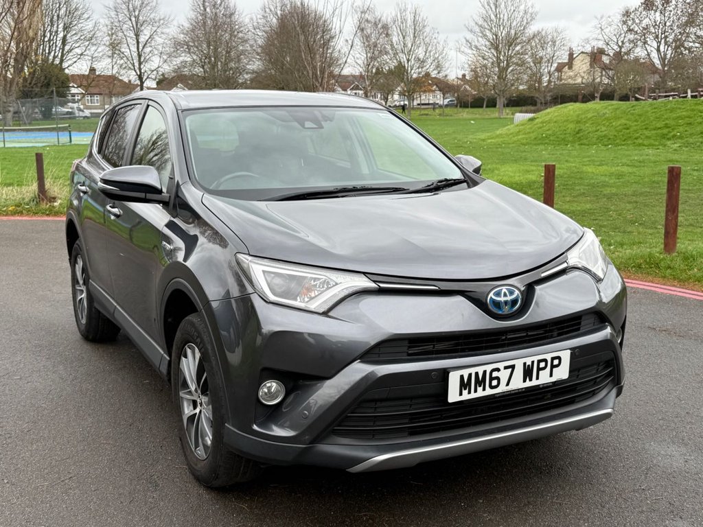Used Toyota RAV4 2018 for sale - 76868172: Photo 7
