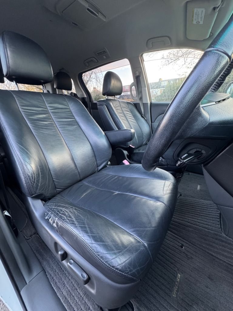 Used Toyota Estima 2023 for sale - 77053644: Photo 11