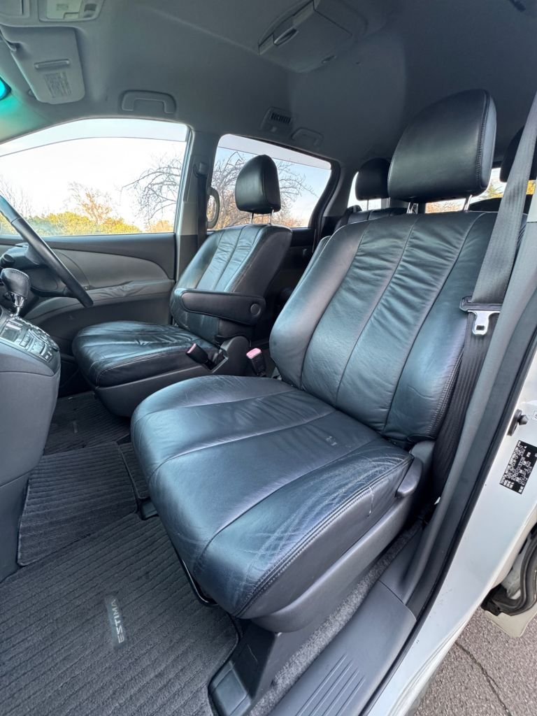 Used Toyota Estima 2023 for sale - 77053644: Photo 13