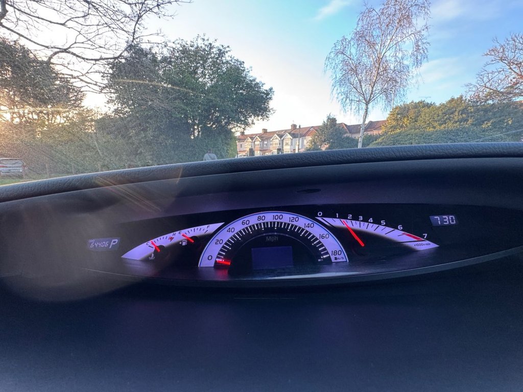 Used Toyota Estima 2023 for sale - 77053644: Photo 26